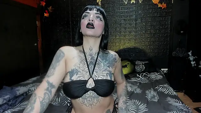 noctara voss online show from 1, 7, 2026