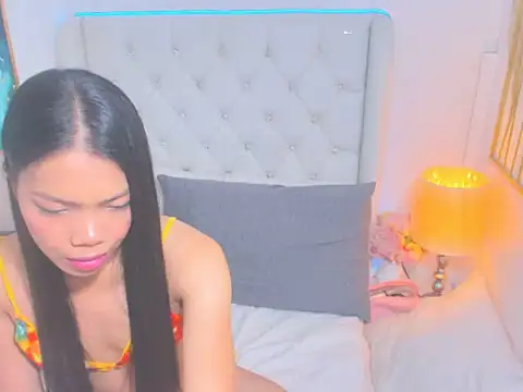 Hailey Harper online show from 28, 4, 2026