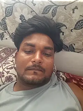 Gujju here online show from 4, 5, 2026