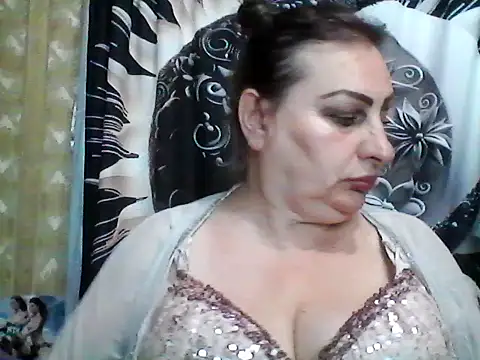 LoaqLovew online show from 20, 6, 2026