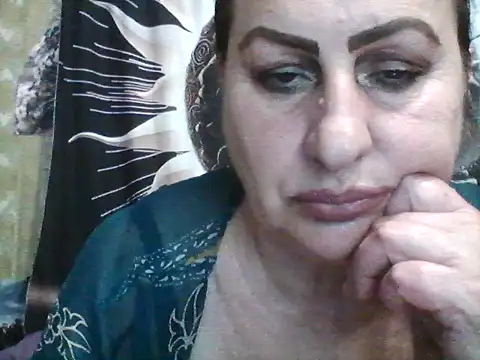 LoaqLovew online show from 25, 7, 2026