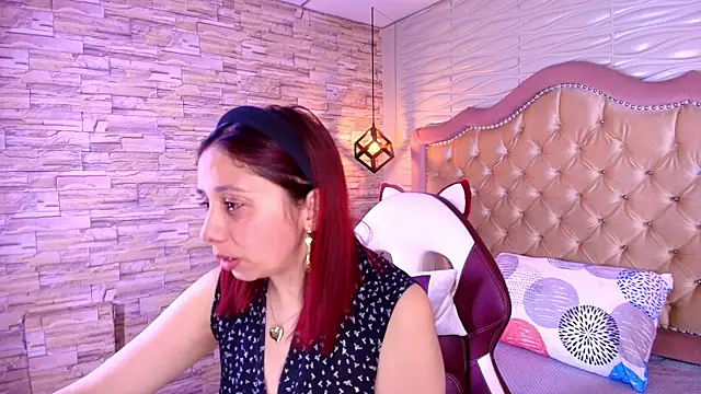 stephaniesun  online show from 25, 7, 2026
