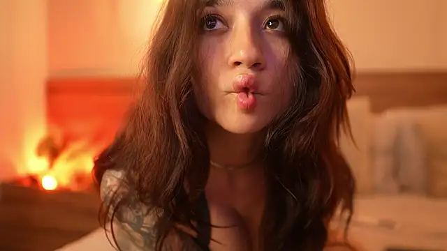 Charlotte Rossee online show from 28, 7, 2026