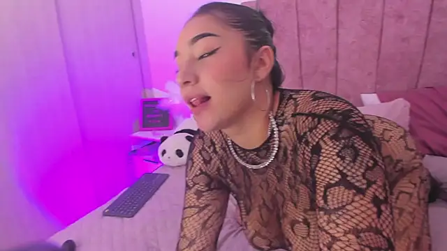 sakuraarih1 online show from 30, 4, 2026