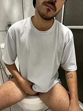 xxxranier online show from 18, 5, 2026