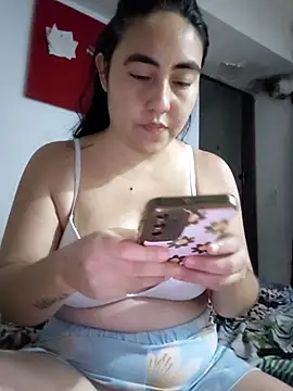 SweetyNaugthy online show from 13, 5, 2026