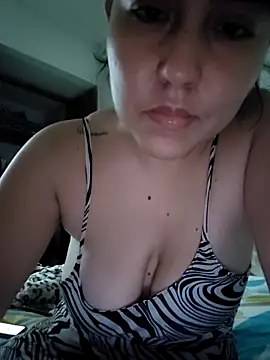 SweetyNaugthy online show from 25, 7, 2026
