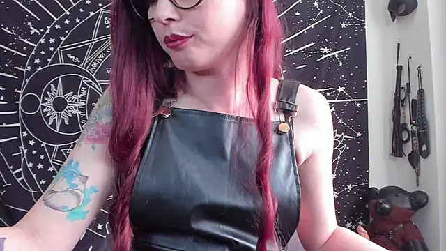 Rebekah vonKat online show from 28, 4, 2026