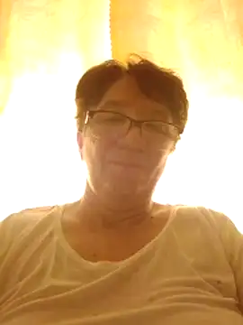 KetQueen101 online show from 4, 5, 2026