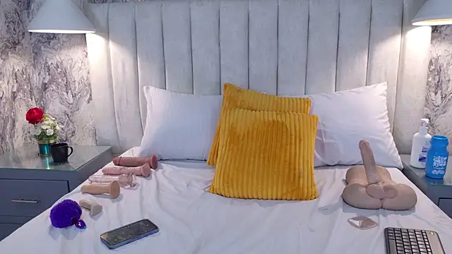 Sophie Vega online show from 18, 6, 2026