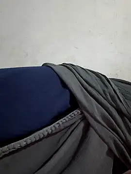 Snapshot of Tamil_Hot_HoneyBee chatting on 17, 7, 2026 Tamil Hot HoneyBee online show from 17, 7, 2026