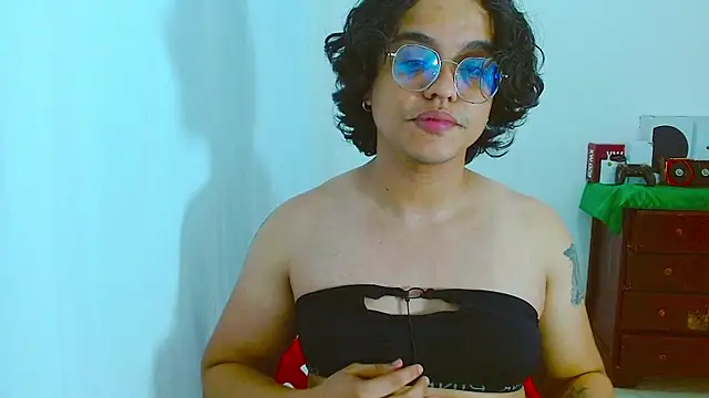 Diane exotic online show from 7, 7, 2026