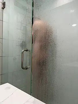 boysweet25 online show from 25, 4, 2026