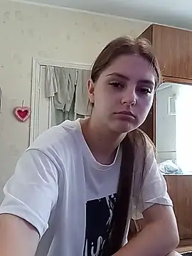 Miss-Venom online show from 28, 6, 2026