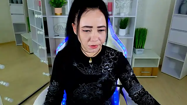 Snapshot of LeylaaLive chatting on 13, 5, 2026 LeylaaLive online show from 13, 5, 2026