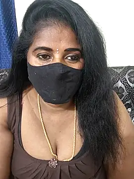 Snapshot of Sunitha-tamilponu chatting on 4, 8, 2026 Sunitha-tamilponu online show from 4, 8, 2026