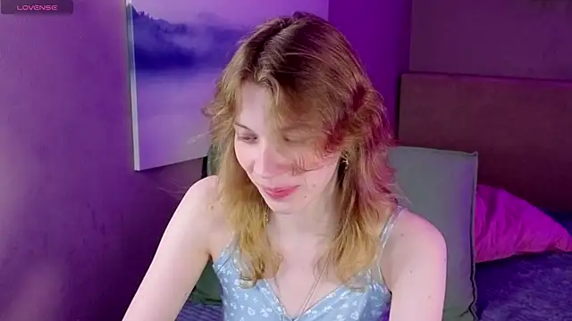 Emily Cartex online show from 15, 6, 2026