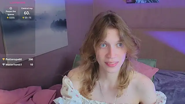 Emily Cartex online show from 3, 7, 2026