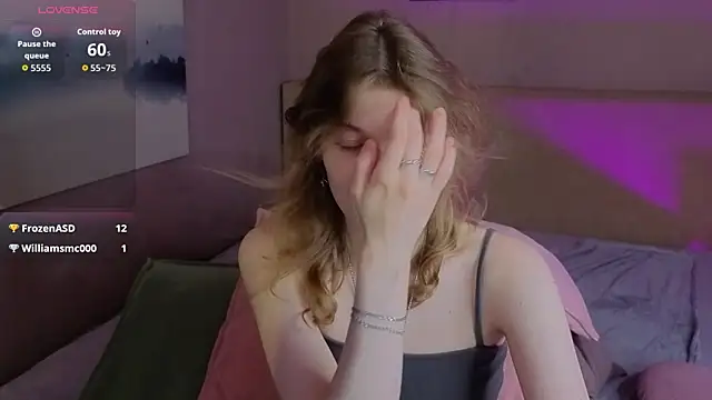 Emily Cartex online show from 14, 7, 2026