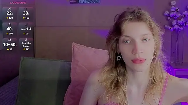 Emily Cartex online show from 19, 7, 2026
