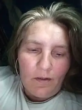 Snapshot of IrisMaris37 chatting on 9, 6, 2026 IrisMaris37 online show from 9, 6, 2026