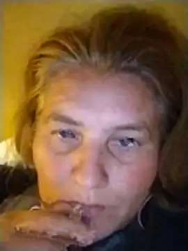 Snapshot of IrisMaris37 chatting on 4, 7, 2026 IrisMaris37 online show from 4, 7, 2026