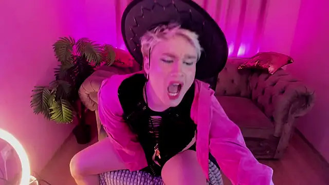cumboydoll online show from 29, 4, 2026