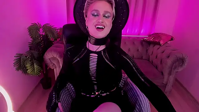 cumboydoll online show from 30, 4, 2026