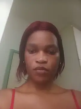 CreamySquritPussy online show from 12, 5, 2026