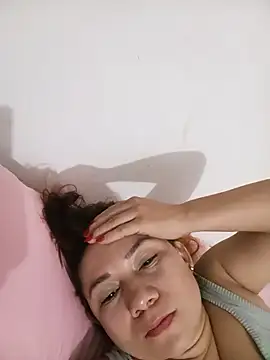 Luna Morch online show from 24, 6, 2026