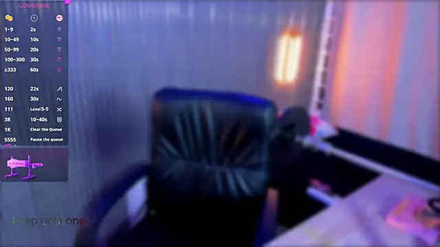 Snapshot of brunette_zoe chatting on 18, 7, 2026 brunette zoe online show from 18, 7, 2026