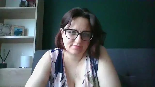 sensual paris online show from 16, 7, 2026