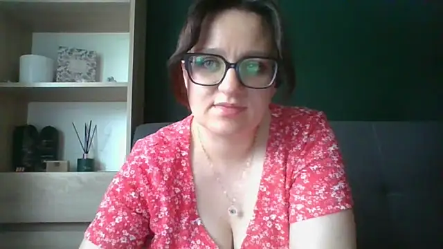 sensual paris online show from 5, 8, 2026