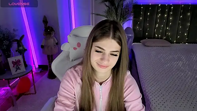 Dayana Mood online show from 3, 5, 2026