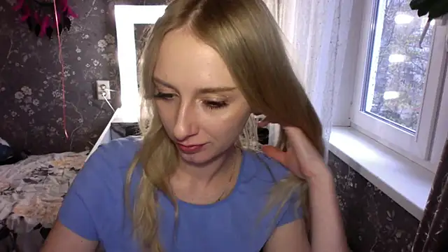 AliceTwinkle online show from 30, 4, 2026