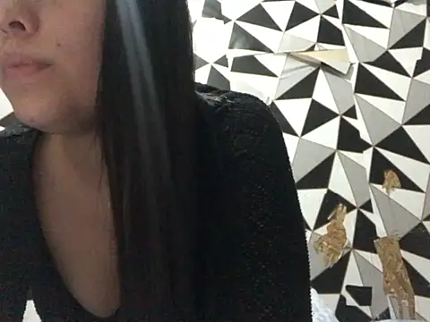 Snapshot of prettyrubi chatting on 9, 8, 2026 prettyrubi online show from 9, 8, 2026