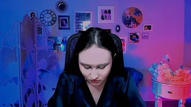 LexyBlike online show from 4, 5, 2026