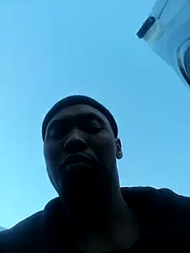 The pounding pounder online show from 29, 4, 2026