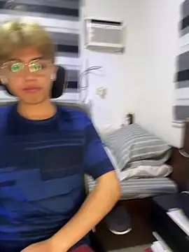 bj iceedzey online show from 30, 4, 2026