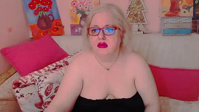 Snapshot of Maturelove_xxx chatting on 25, 6, 2026 Maturelove xxx online show from 25, 6, 2026