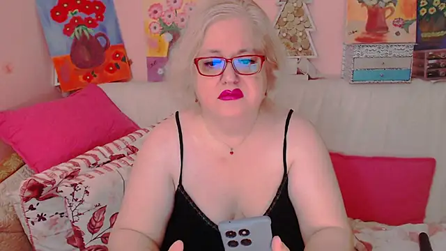 Snapshot of Maturelove_xxx chatting on 26, 6, 2026 Maturelove xxx online show from 26, 6, 2026