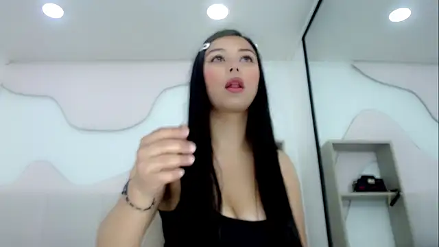 GiannaHott online show from 2, 5, 2026