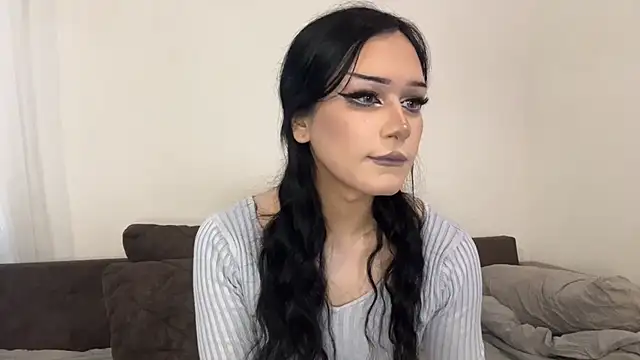 MiaTransDoll online show from 11, 6, 2026