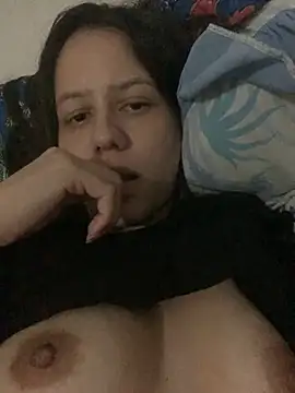 caterinekess online show from 4, 5, 2026