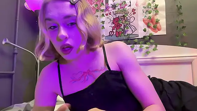 Miss Amy00 online show from 27, 7, 2026