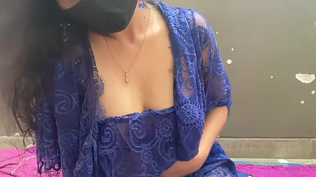 Snapshot of Kanika_76 chatting on 31, 7, 2026 Kanika 76 online show from 31, 7, 2026
