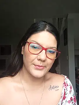 Bella y Bestia 20cm online show from 2, 5, 2026