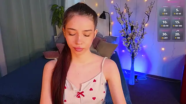 Monica Venom online show from 3, 5, 2026