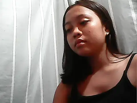 Yours AsianPinayGirl18 online show from 28, 6, 2026