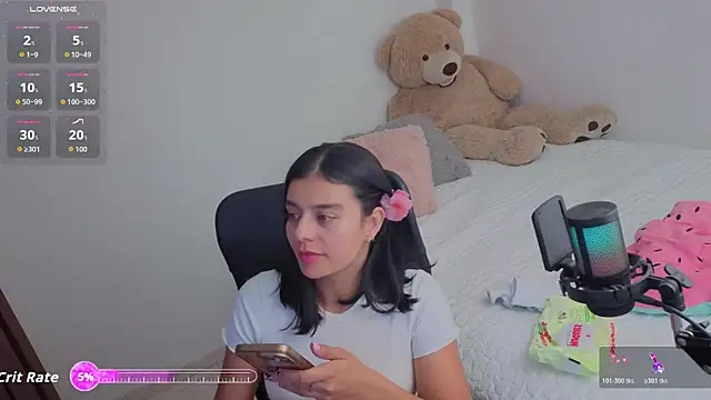 Snapshot of valerihouse_ chatting on 11, 6, 2026 valerihouse online show from 11, 6, 2026